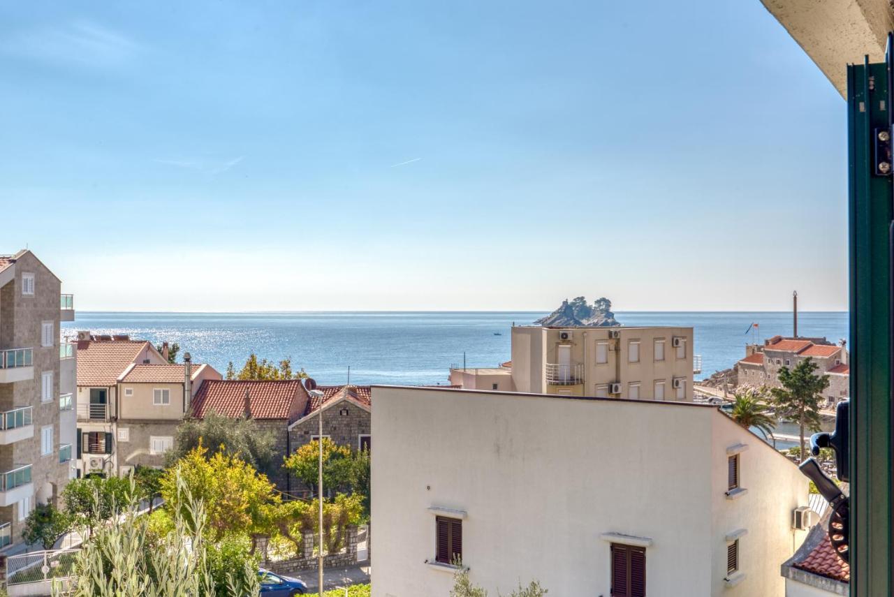 Apartmani Olga Petrovac エクステリア 写真