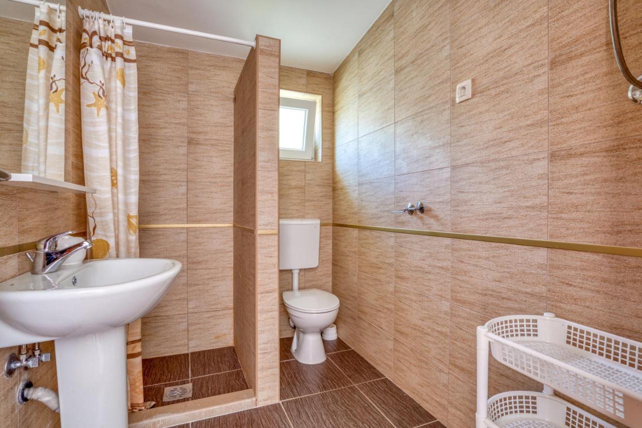 Apartmani Olga Petrovac エクステリア 写真